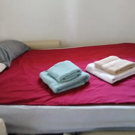 Romantica Casa Vacanza Direttamente In Piscina Appartement