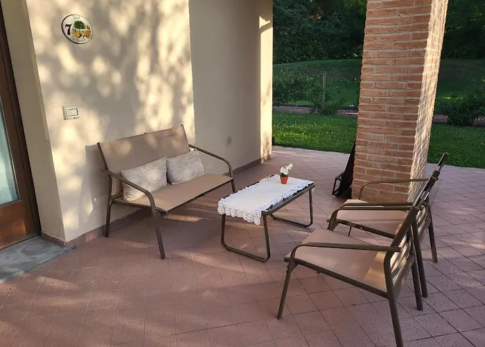 Romantica Casa Vacanza Direttamente In Piscina アパート